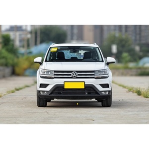 Vehículo Usado de Gasolina, Modelos 21-22, Tharu de 5 Puertas y 5 Plazas, SUV Compacto, <span class=keywords><strong>Volkswagen</strong></span> <span class=keywords><strong>Touareg</strong></span> 280TSI 2WD Edición Confort - Product Image 1