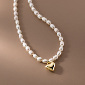 Collar de Perlas Sintéticas de Plata Pura S925, Diseño de Lujo Discreto, Accesorio de Alta Gama Y01069, Colgantes de Moda - Product Image 4