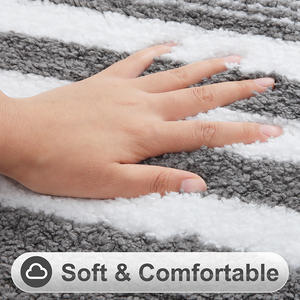 Tappetino da <span class=keywords><strong>doccia</strong></span> di lusso moderno e ispessito Super assorbente rapido asciutto <span class=keywords><strong>per</strong></span> hotel <span class=keywords><strong>antiscivolo</strong></span> a forma personalizzata tappeto da bagno da cucina - Product Image 2