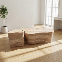 Table basse Hillside en pierre à motifs, style moderne minimaliste Wabi-sabi, forme irrégulière, texture unique de pierre trouée, pour salon