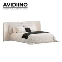 Lit intégré sur mesure de luxe Avidiino, style minimaliste italien, avec tête de lit superposée extra-large, pour suite principale de villa, projet de designer