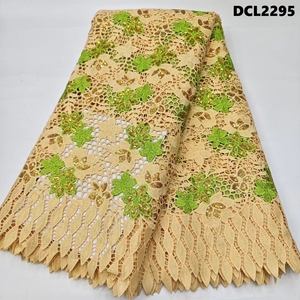 <span class=keywords><strong>Top</strong></span> vente <span class=keywords><strong>mousseline</strong></span> de soie Laser broderie Dubai tissu indien Sarees coton bio dentelle suisse <span class=keywords><strong>Voile</strong></span> dentelle tissu blanc pur mariage - Product Image 4