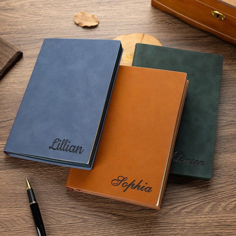 Libreta Personalizada Con Nombre, Libreta De Piel Grabada Con Laser, Regalo De Negocios Para El O Ella