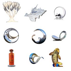 Escultura Vertical de Acero Inoxidable Galvanizado, Estilo Moderno Minimalista, Tallado Calado para Centros Comerciales, Inmobiliarias y Hoteles - Product Image 1