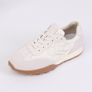 Nouvelles chaussures de marche vintage de printemps à semelle plate et lacets ajustables, chaussures de sport et décontractées polyvalentes multicolores, à carreaux. - Product Image 1