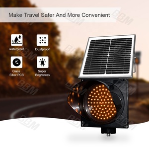 Luz intermitente amarilla de tráfico de advertencia de energía solar de venta de fábrica - Product Image 3