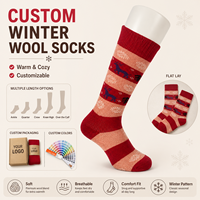 Chaussettes en tricot doux de style nordique, chaussettes en laine d'hiver de qualité supérieure avec motif de rennes pour la mode