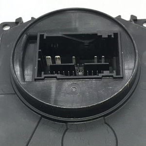 Phụ kiện ban đầu 8v0907399d 8v0 907 399 D <span class=keywords><strong>Led</strong></span> điều khiển ánh sáng mô-đun Max cho VW TIGUAN II AD1 Golf 7 tự động đèn pha các bộ phận - Product Image 2