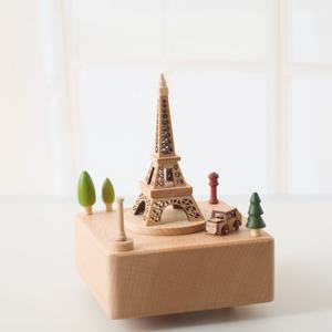 <span class=keywords><strong>Carillon</strong></span> Artigianale della Torre Eiffel di Parigi con Base in Legno di Faggio, Auto Magnetica e Movimento a 18 Note per <span class=keywords><strong>Collezione</strong></span> e Regalo - Product Image 1