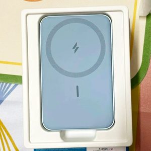 <span class=keywords><strong>Anker</strong></span> MagGo A1610 Banco de energía móvil 25W Banco de carga inalámbrico magnético - Product Image 4