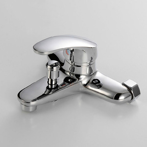 Grifo de bañera de tres vías con 1 manija, válvula de cerámica, mezclador de agua fría y caliente, grifo de ducha - Product Image 1