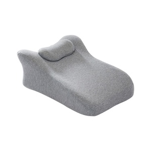 Cuscino Multifunzione Reclinabile in Memory Foam per Dormire sullo Stomaco Durante Momenti Intimi con Supporto per le Gambe - Product Image 1
