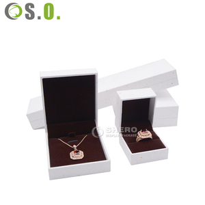 Wholesale Imitation Leather Paper Jewelry <b>Box</b> with <b>Plastic</b> Core Factory Direct High Quality for Ring Necklace <b>Display</b> - Product Image 5