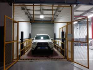 Zhongxiang nuevo elevador de elevación Vertical Industrial al aire libre hidráulico AC alimentado montado en la pared altura de elevación personalizable 1 año - Product Image 5