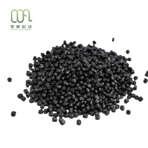 Granulés plastiques <span class=keywords><strong>de</strong></span> masterbatch noir transparent PP haute concentration pour applications <span class=keywords><strong>de</strong></span> calandrage et d'extrusion - Product Image 5