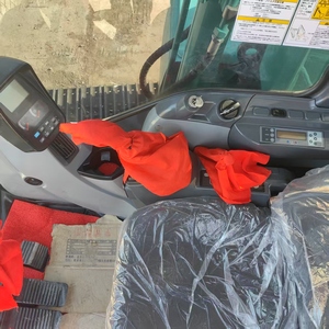 Excavadora de cadenas Kobelco SK75‑8 usada en stock con motor Isuzu, máquina pequeña para construcción - Product Image 5