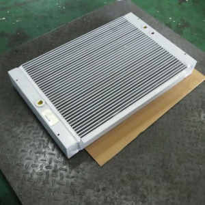 Hochwertiger Luftkompressor-Kühler 100007672 100007673 Geeignet für Compair - Product Image 6