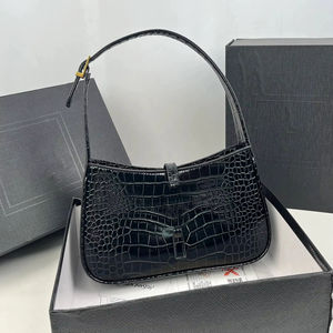 Sac à Main Classique Lettre Sac à Bandoulière Élégant à la Mode Shopping Haute Qualité Fourre-Tout de Luxe Designer en Cuir Sac Hobo pour Dames - Product Image 1