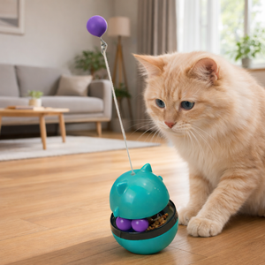 Jouet d'entraînement et de distribution de friandises pour chat, écologique et luxueux, avec deux balles, base pivotante lestée et distributeur réglable pour intérieur - Product Image 1