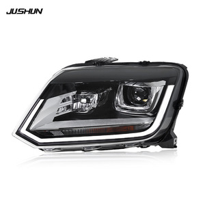 Kit de modernisation des feux avant Jushun Amarok avec feux de jour à LED pour Volkswagen 2011-2015 - Product Image 1