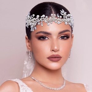 Accessoires pour cheveux faits à la main, strass argentés, pièces pour cheveux pour femmes, diadème de <span class=keywords><strong>communion</strong></span>, coiffe de mariée, bandeau de mariage - Product Image 2