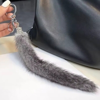 Porte-clés en fourrure naturelle de vison véritable, avec pendentif queue de fourrure à clipser, pompons à crochet, accessoires de mode pour sacs à main, style fluffy, direct usine