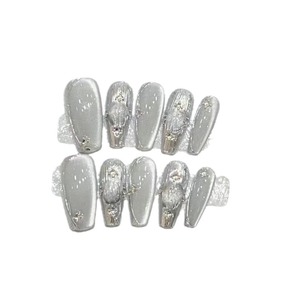 100% hecho a mano plata reutilizable a presión uñas almendra ataúd Nail Art dibujado a mano ojo de gato Gel Metal flores ABS falso Artificial - Product Image 4