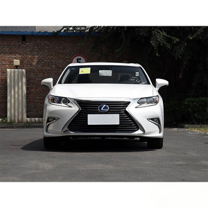 รถยนต์โตโยต้า เล็กซัส ES 300h ปี 2015 รุ่น Comfort Luxury <span class=keywords><strong>Hybrid</strong></span> Sedan มือสอง ไมล์น้อย ประหยัดน้ำมัน - Product Image 2