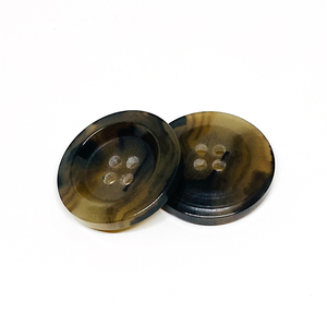 Tùy Chỉnh Chất Lượng Cao Vòng Urê Nút Logo Cho Nam Giới Hoặc Phụ Nữ Phù Hợp Với Áo Gió 4-Lỗ Nút May Mặc - Product Image 2