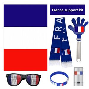 Set de Accesorios Personalizados para Fanáticos de la Copa Mundial de Fútbol México 2026: Bufandas, Gafas, Pulseras, Pintura Facial, Bandera de Estados Unidos, PVC para Niños - Product Image 4