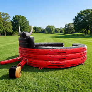 Pista de Obstáculos Inflable con Colchoneta de Toreo y Trampolín, Certificación CE, PVC Premium, Juego Interactivo para Exteriores - Product Image 1