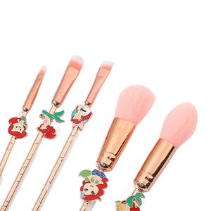 5 pezzi Set di pennelli per il trucco da principessa sirena con manico in metallo oro rosa adorabile Kit di etichettatura della sirenetta - Product Image 3