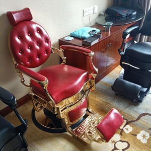 Fauteuil de Barbier Professionnel Haut de Gamme 2026 en Cuir Noir avec Pompe Hydraulique Robuste, Rétro, Portable et Inclinable pour Salon de Coiffure - Product Image 5
