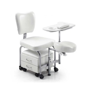Mesa de Manicura Moderna con Silla de Pedicura en Negro, Blanco y Rosa, con Taburete Móvil para Peluquería - Product Image 1