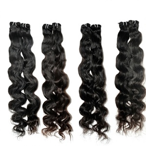 Extensiones de Cabello Humano Remy Virgen Ondulado de Templo Indio al por Mayor, Paquetes de 100g/pieza con Cutícula Alineada para Tejer/Fusión/Clip-in - Product Image 1