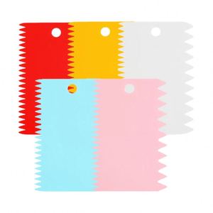 New Arrival Plastic Scraper Colorful Light Portable Handheld 6 Pieces Decorating Cake Tool Set for Sale - Product Image 3