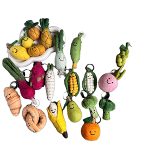 Porte-clés en feutre <span class=keywords><strong>de</strong></span> <span class=keywords><strong>laine</strong></span> pour fruits et légumes, mini jouets en peluche 3D, fraise, avocat, citrouille, raisin, citron, légumes, breloques, mignon - Product Image 1