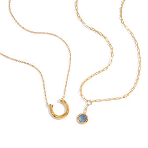 <span class=keywords><strong>Collar</strong></span> con Colgante de Herradura de Resina Azul de la Serie Ecuestre de Acero Inoxidable Chapado en Oro de 18K para Mujer de J&D - Product Image 6