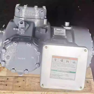 Compresseur semi-hermétique à piston Carrier 06EA2750AA3600 25 Hp pour entrepôt frigorifique - Product Image 2
