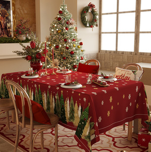 Mantel Navideño de Poliéster Impermeable y Resistente al Aceite con Diseño de Copos de Nieve y Árboles de Pino en Relieve, de Lujo y Elegante - Product Image 2