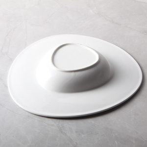 Poterie sur mesure plats créatifs Restaurants haut de gamme vaisselle en porcelaine <span class=keywords><strong>contemporaine</strong></span> ronde Unique vaisselle <span class=keywords><strong>assiette</strong></span> à pâtes - Product Image 5