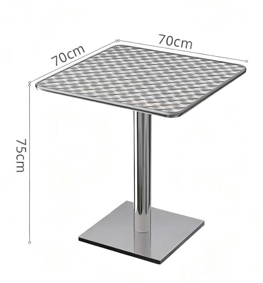 Mesa cuadrada de 70*70*75cm.