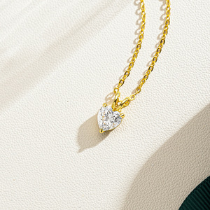 Vente chaude <span class=keywords><strong>prix</strong></span> de gros plaqué or 14 carats avec pendentif Moissanite coeur brillant collier 925 Sterling mode colliers en argent fin - Product Image 4