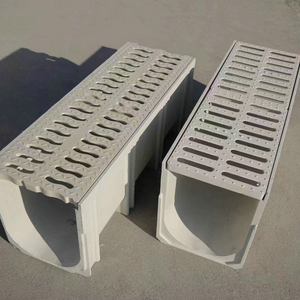 Grille de drainage extérieure en <span class=keywords><strong>fonte</strong></span> ductile préfabriquée et acier inoxydable pour caniveau de drainage des <span class=keywords><strong>eaux</strong></span> <span class=keywords><strong>pluviales</strong></span> en béton polymère - Product Image 3