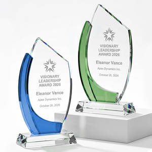 Trophée en <span class=keywords><strong>cristal</strong></span> personnalisé en forme de voilier, plaque gravée sur mesure, écologique, moderne, poli, pour l'excellence et la leadership en entreprise - Product Image 1