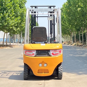 Vente en gros pour fabricants : Chariot élévateur à pneus à amortissement de 1,5 tonne, silencieux pour usage intérieur - Product Image 3