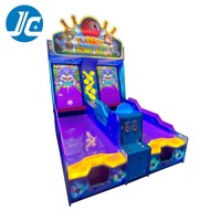 Jeu électronique de bowling forêt à deux pistes avec lumières LED scintillantes, fonctionnement à pièces, thème château arc-en-ciel, avec système de récompense, garantie 1 an