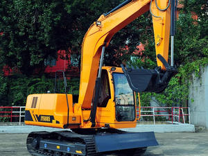 Excavadora sobre orugas Micro Digger de 7,5 T con accesorios de acoplamiento rápido - Product Image 5