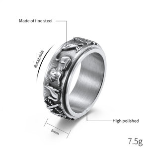 Bague pour homme en acier inoxydable plaqué or 14k 18k, style vintage, durable, avec symbole égyptien ancien et rotation - Product Image 6