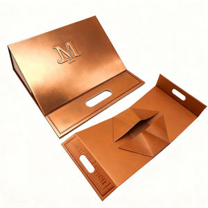 Boîte cadeau en carton rigide recyclé de luxe avec logo de taille personnalisée poignée triangulaire pliante magnétique en papier étanche pour bougie - Product Image 6